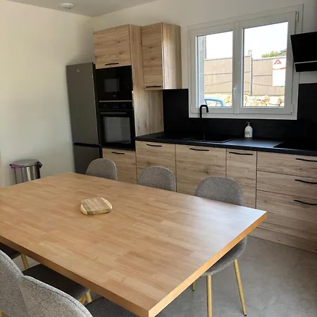 Le Nid Des Moises, Pavillon Neuf *