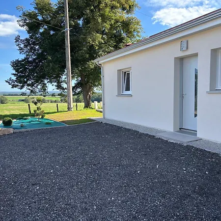 Le Nid Des Moises, Pavillon Neuf