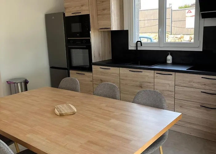 Le Nid Des Moises, Pavillon Neuf *