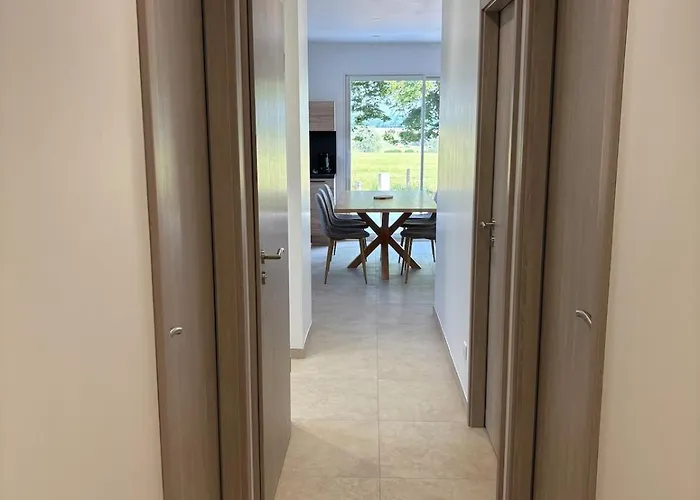 Le Nid Des Moises, Pavillon Neuf * Relanges